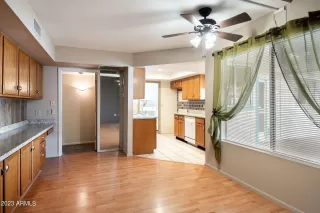 Photo #4: 6635338 Listing 