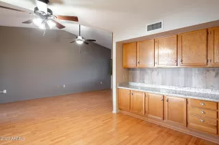 Photo #5: 6635338 Listing 