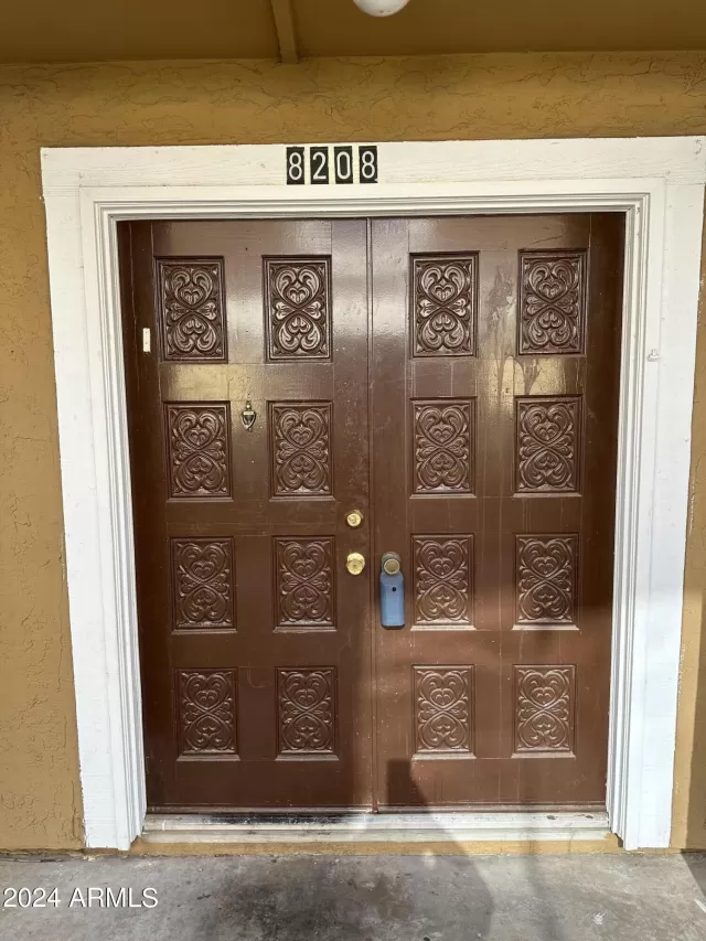 MLS: 6635426 Condo For Sale