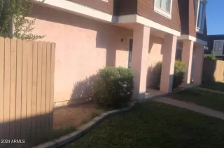 Photo #4: 6635426 Listing