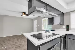 Photo #1: 6635484 Listing