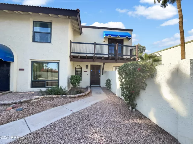 MLS: 6635511 Condo For Sale