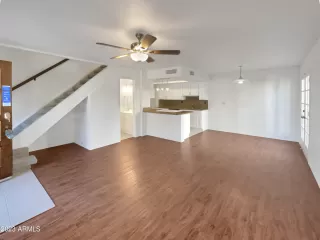 Photo #2: 6635511 Listing