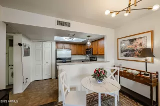 Photo #1: 6635530 Listing