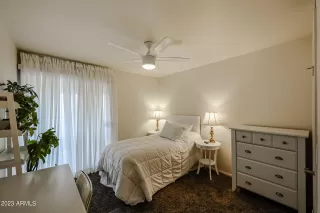 Photo #5: 6635530 Listing