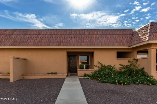 MLS: 6635689 Condo For Sale