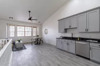 Photo #4: 6635711 Listing 
