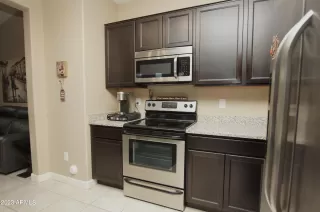 Photo #6: 6635911 Listing