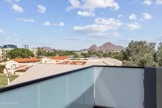 Photo #6: 6635983 Listing