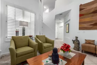 Photo #3: 6635992 Listing