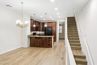 Photo #1: 6636428 Listing