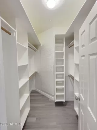 Photo #6: 6636446 Listing