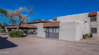 Photo #2: 6636541 Listing 