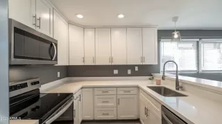 Photo #5: 6636541 Listing 