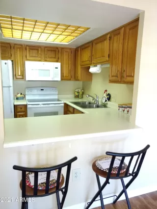 Photo #4: 6636699 Listing 
