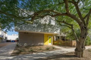 Photo #1: 6636731 Listing