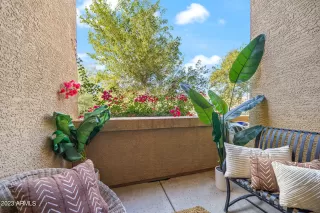 Photo #1: 6636782 Listing