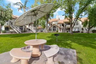 Photo #3: 6637290 Listing 