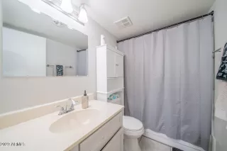 Photo #4: 6637532 Listing