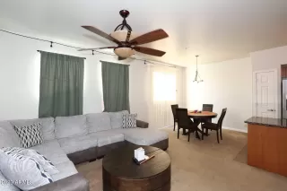 Photo #6: 6637576 Listing 