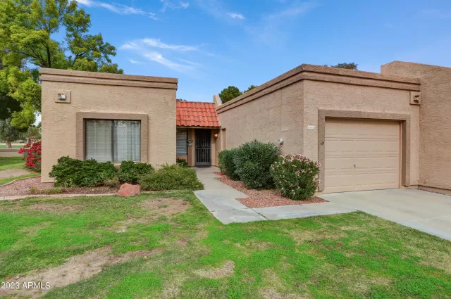 MLS: 6637617 Condo For Sale