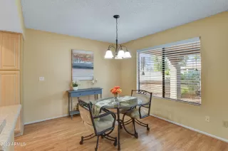 Photo #5: 6637617 Listing 