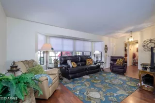 Photo #1: 6637622 Listing 