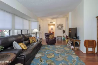 Photo #2: 6637622 Listing 