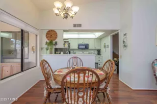 Photo #6: 6637622 Listing 
