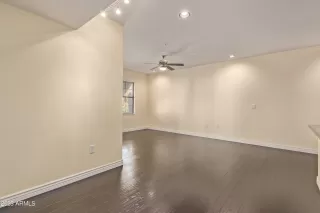 Photo #2: 6637689 Listing