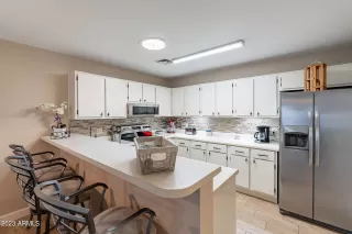 Photo #5: 6637774 Listing 