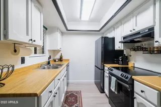 Photo #1: 6637915 Listing 