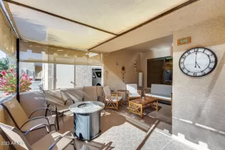 Photo #6: 6637995 Listing 