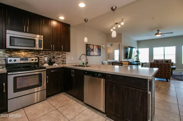 MLS: 6638156 Condo For Sale