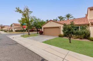 Photo #5: 6638283 Listing