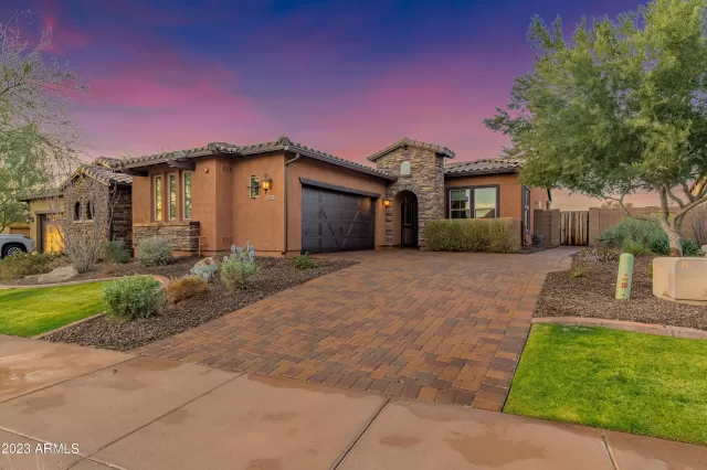 MLS: 6638296 Condo For Sale