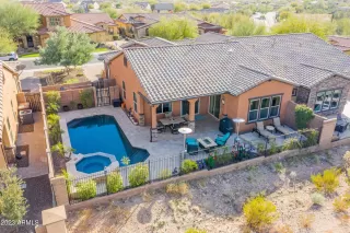 Photo #5: 6638296 Listing 