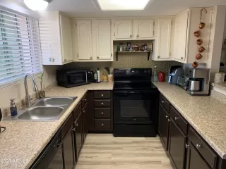 Photo #3: 6638303 Listing