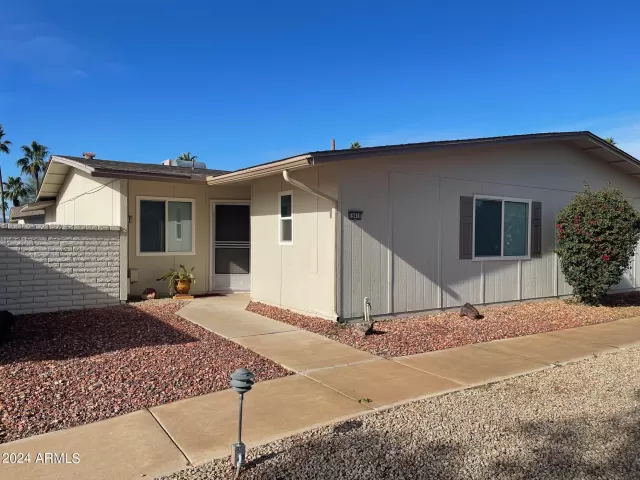 MLS: 6638337 Condo For Sale