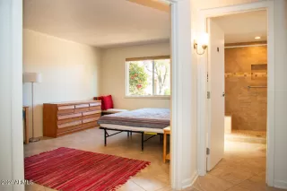 Photo #4: 6638337 Listing