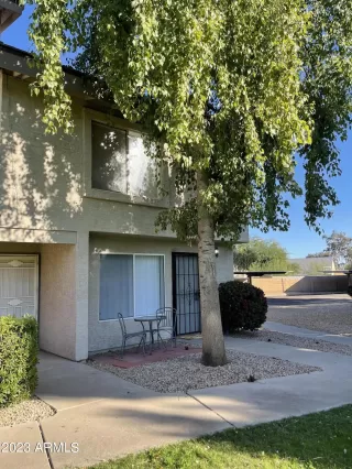 Photo #1: 6638418 Listing 