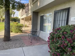 Photo #2: 6638418 Listing 