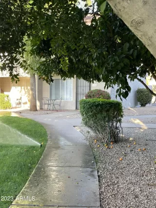 Photo #3: 6638418 Listing 