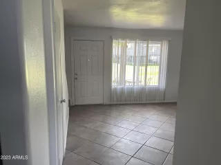 Photo #4: 6638418 Listing 