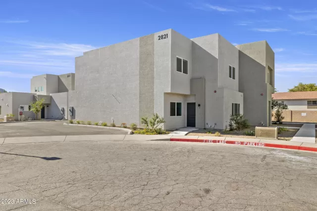 MLS: 6638420 Condo For Sale