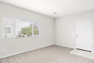 Photo #2: 6638420 Listing