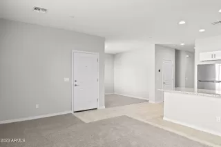 Photo #3: 6638420 Listing