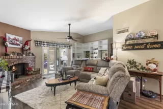Photo #1: 6638446 Listing 