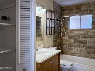 Photo #3: 6638508 Listing