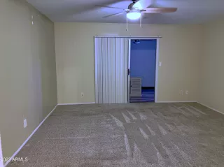 Photo #6: 6638508 Listing